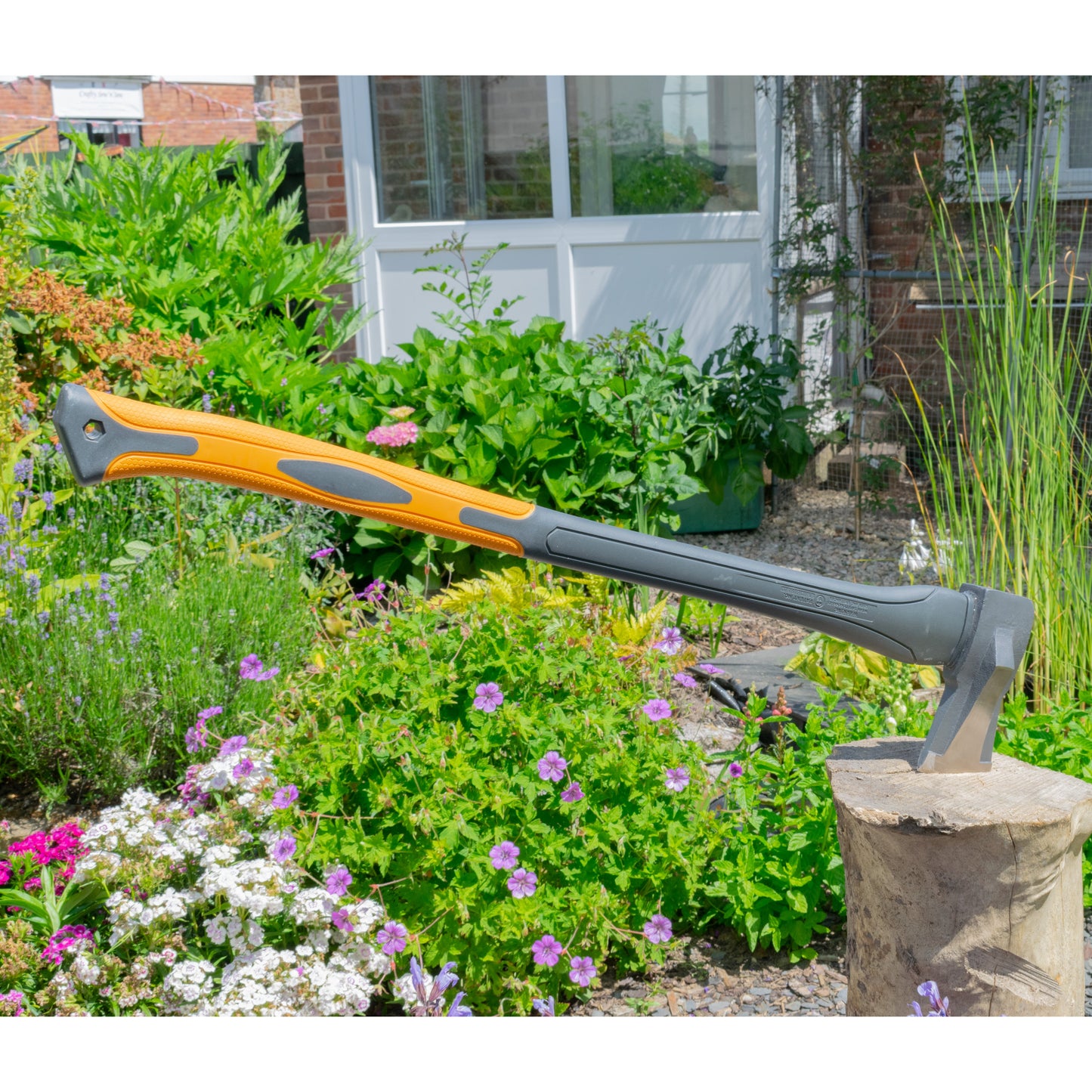 1500g Log Splitting Axe with Fibreglass Handle