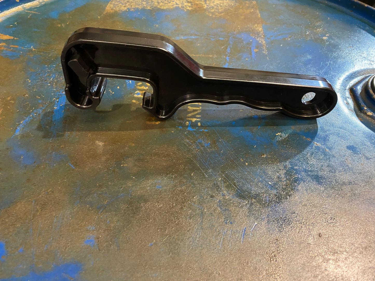 Universal Drum Wrench - Oil Drum Opening Tool
