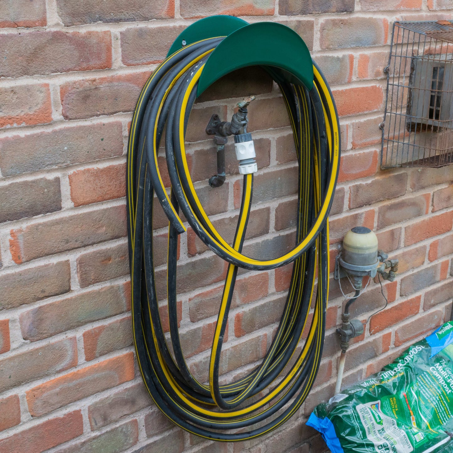 Green Metal Hose Hanger