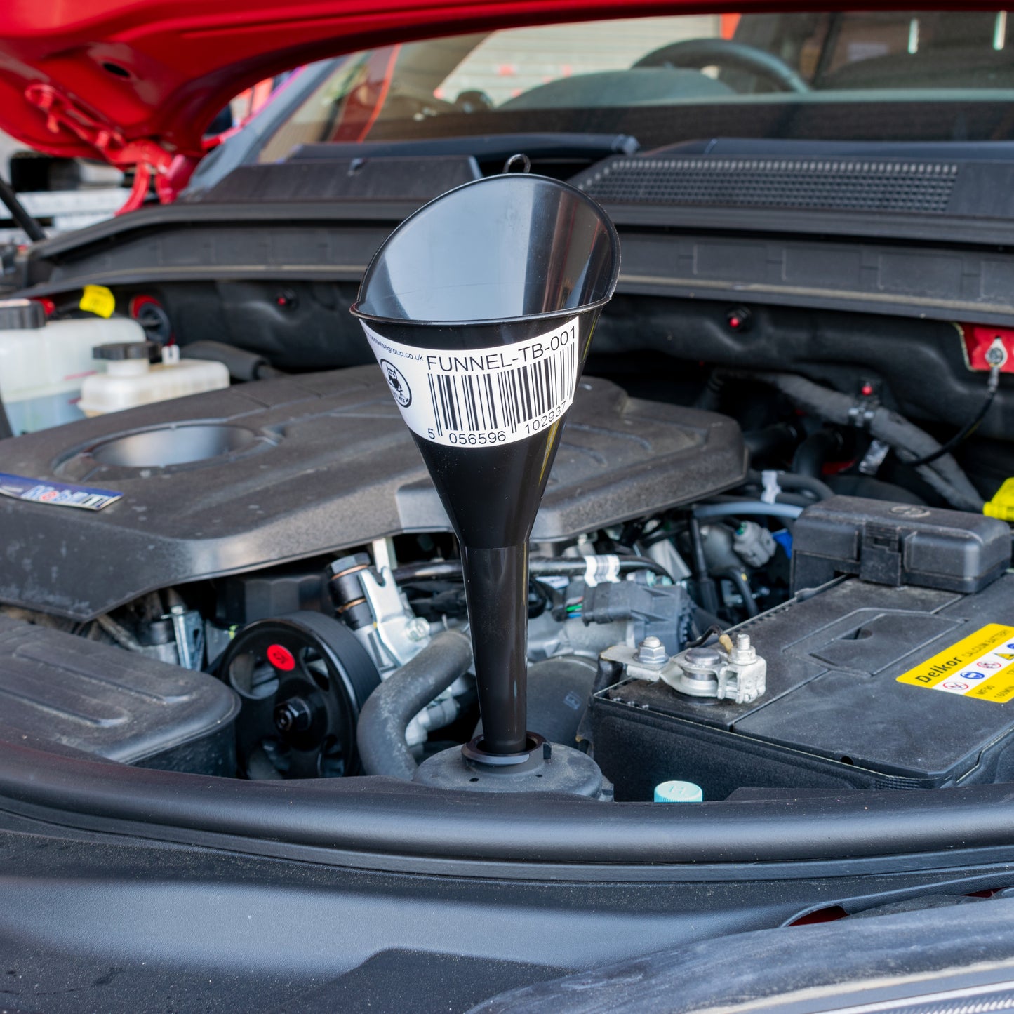 Small Vehicle Funnel with Angled Mouth, Black
