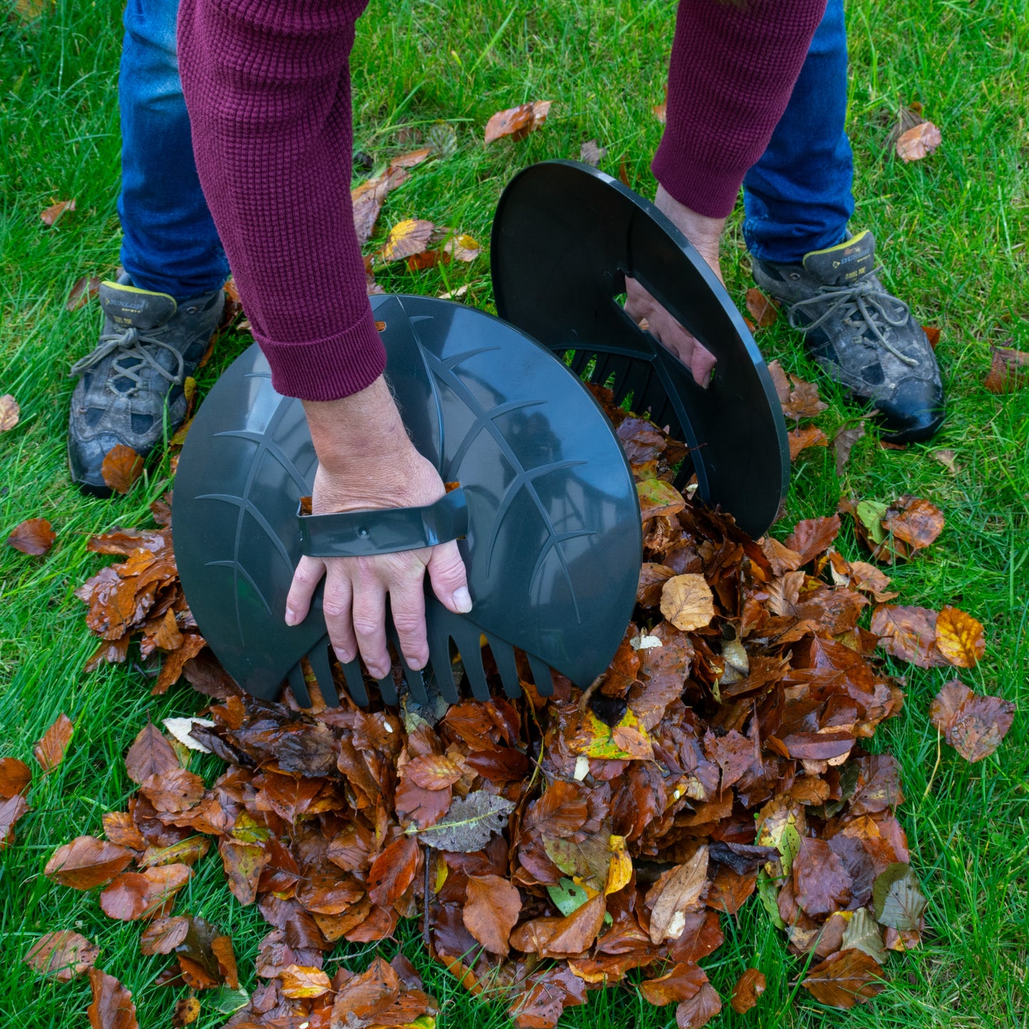 Garden Cleaning Leaf Grabbers, Grey