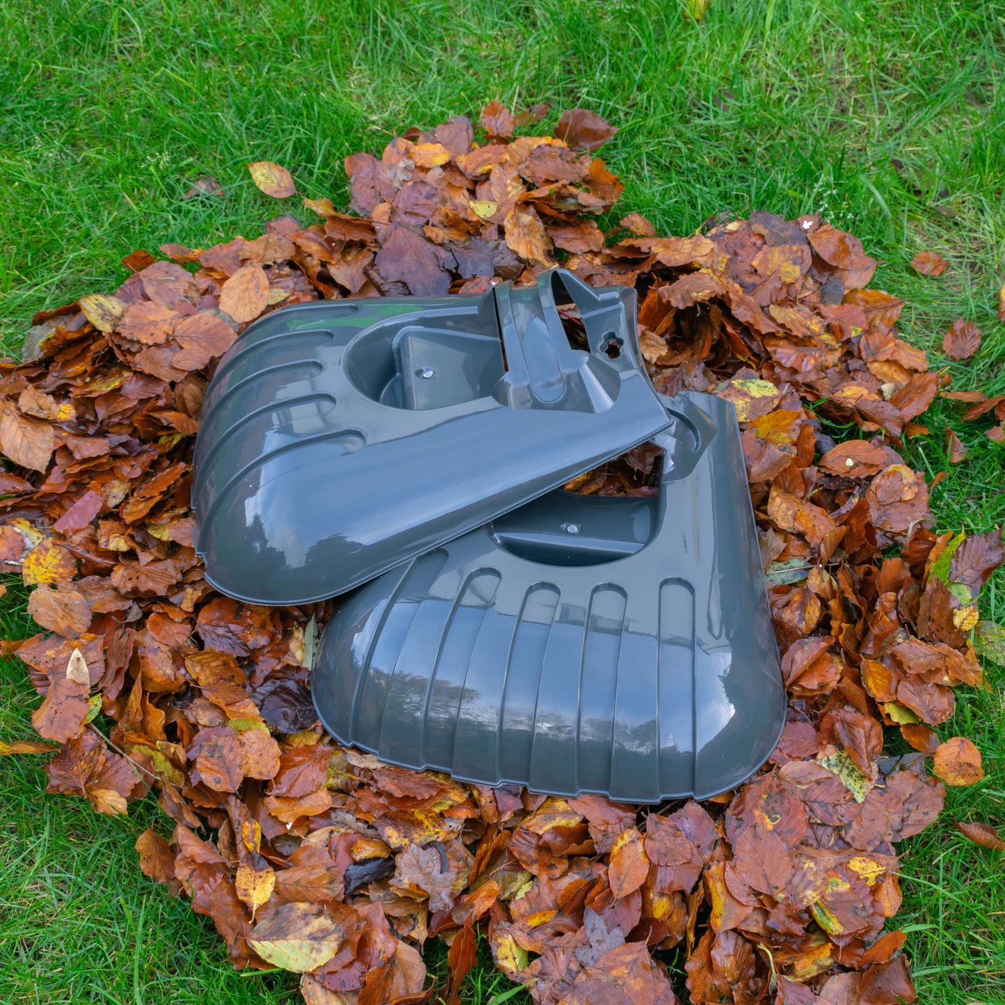 Heavy Duty Garden Cleaning Leaf Grabbers, Grey