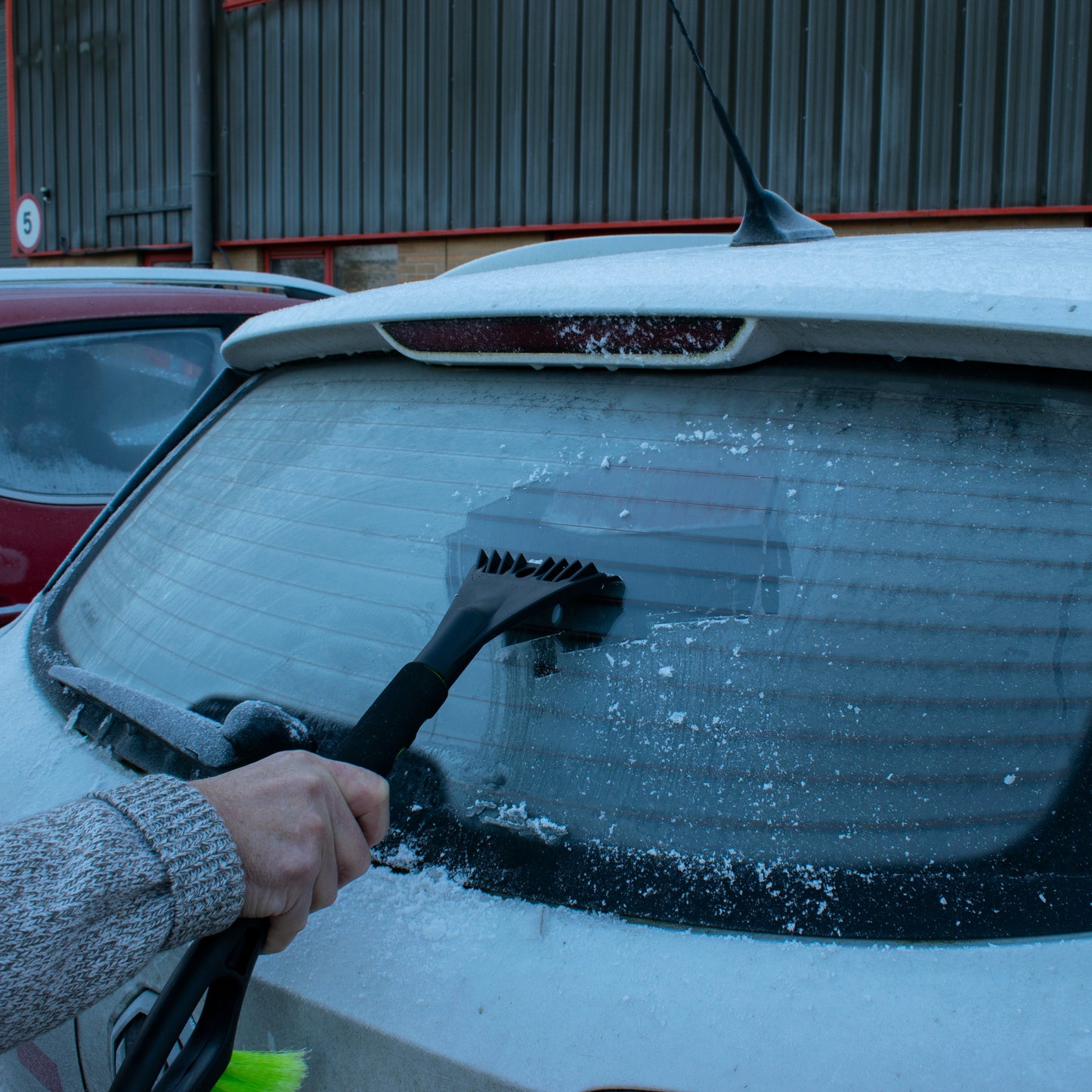Premium Ice Scraper & Snow Brush, 2-in-1