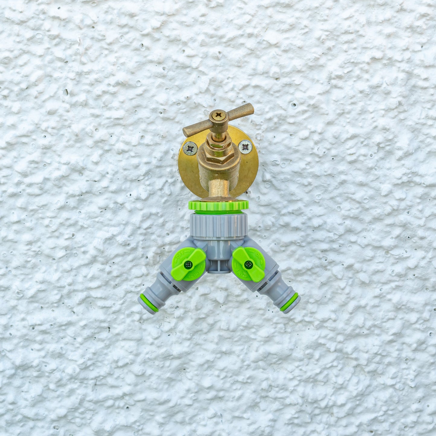 Double Outlet Tap Splitter with Valves, Green & Grey