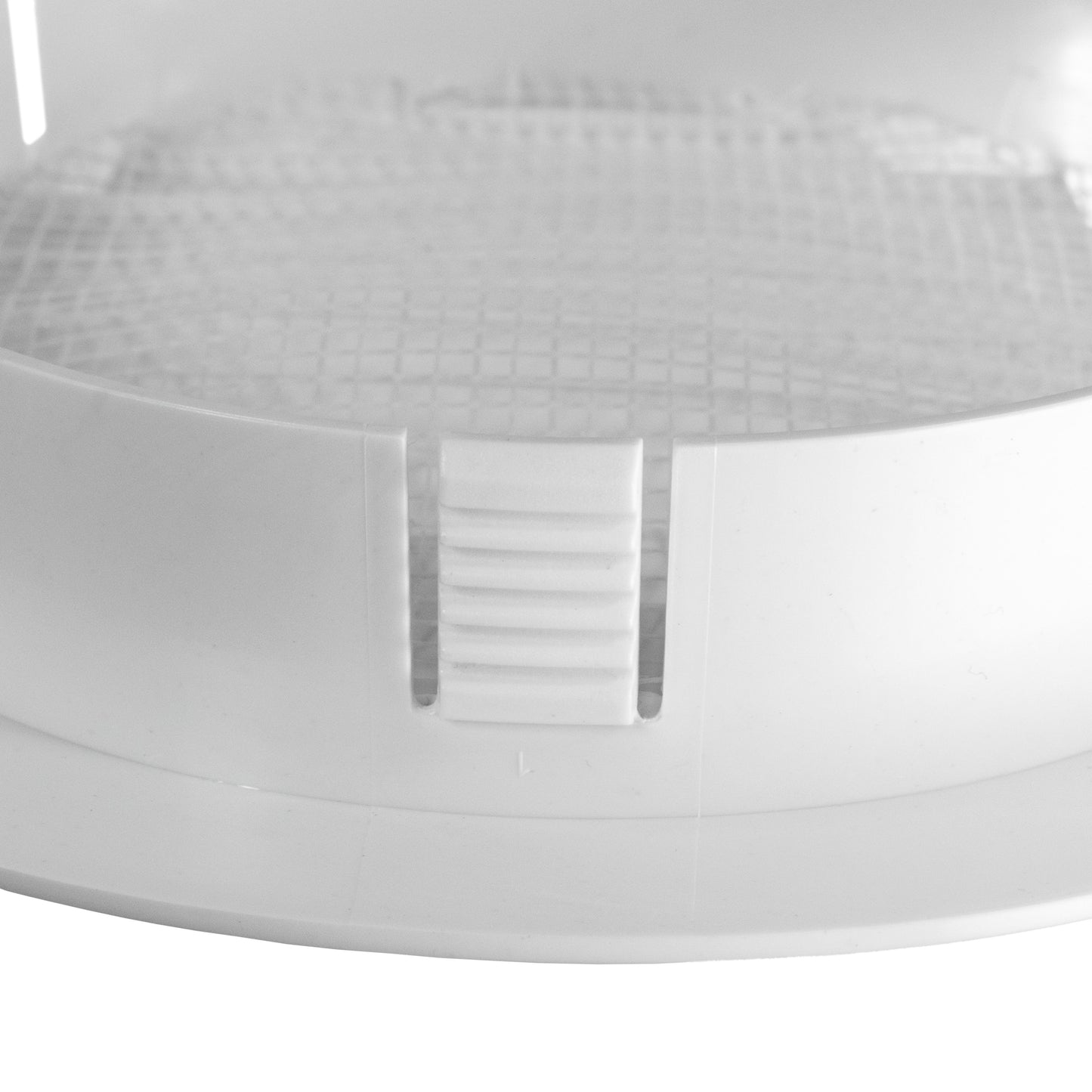 White Round Louvre Vent with Fly Mesh, 150mm