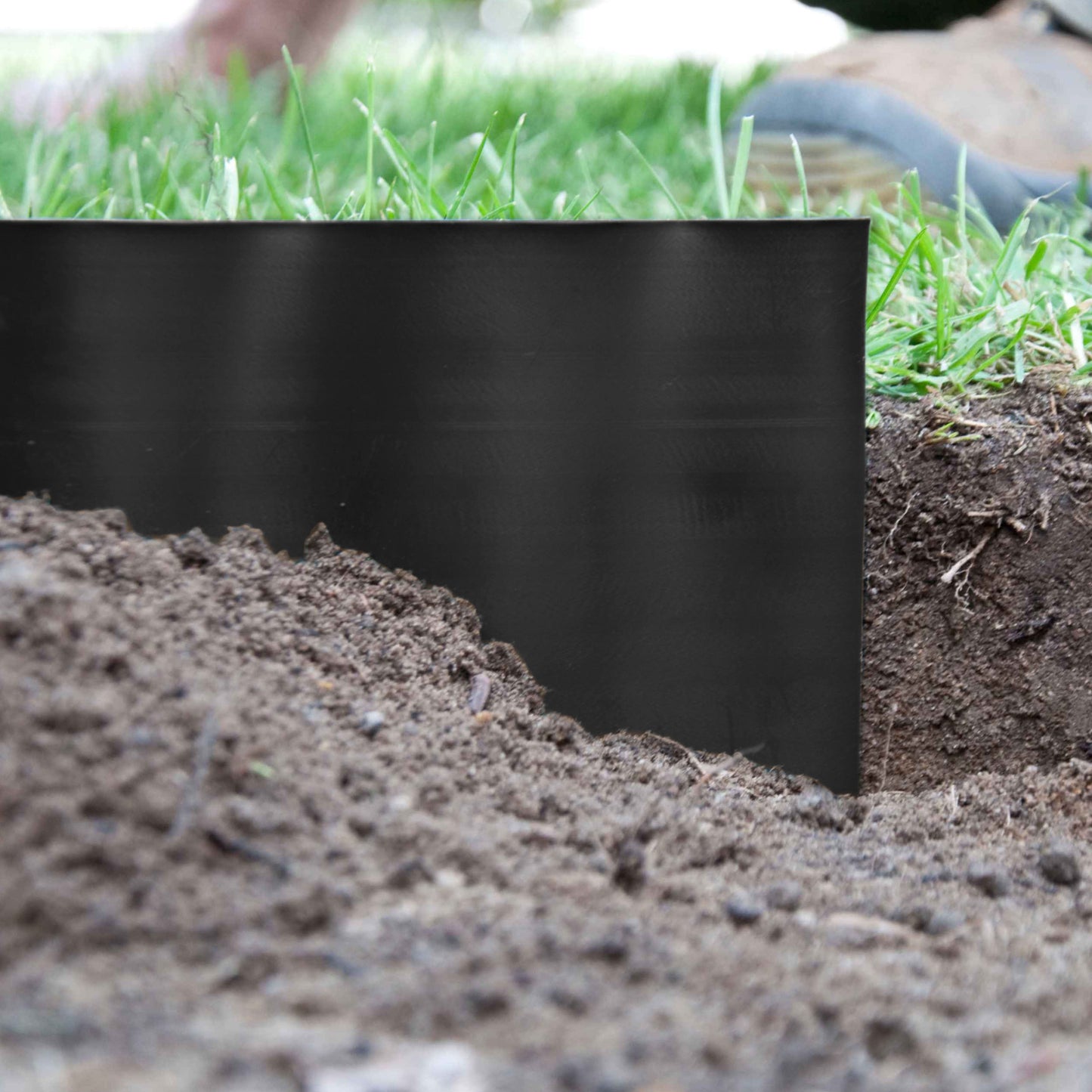 Black Crinkled Flexible Lawn Edging, 20cm Height