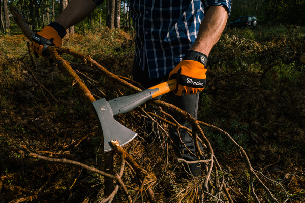 1250g Multipurpose Axe with Fiberglass Handle