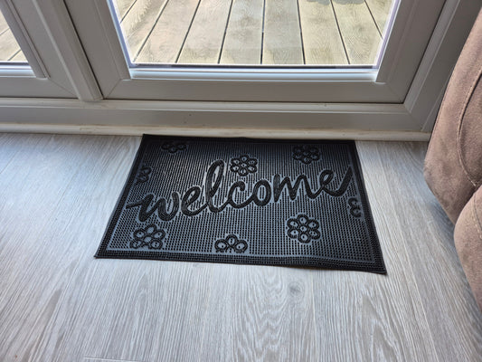 Rubber Doormat, 60cm x 40cm - 'Welcome' (Small Flowers)