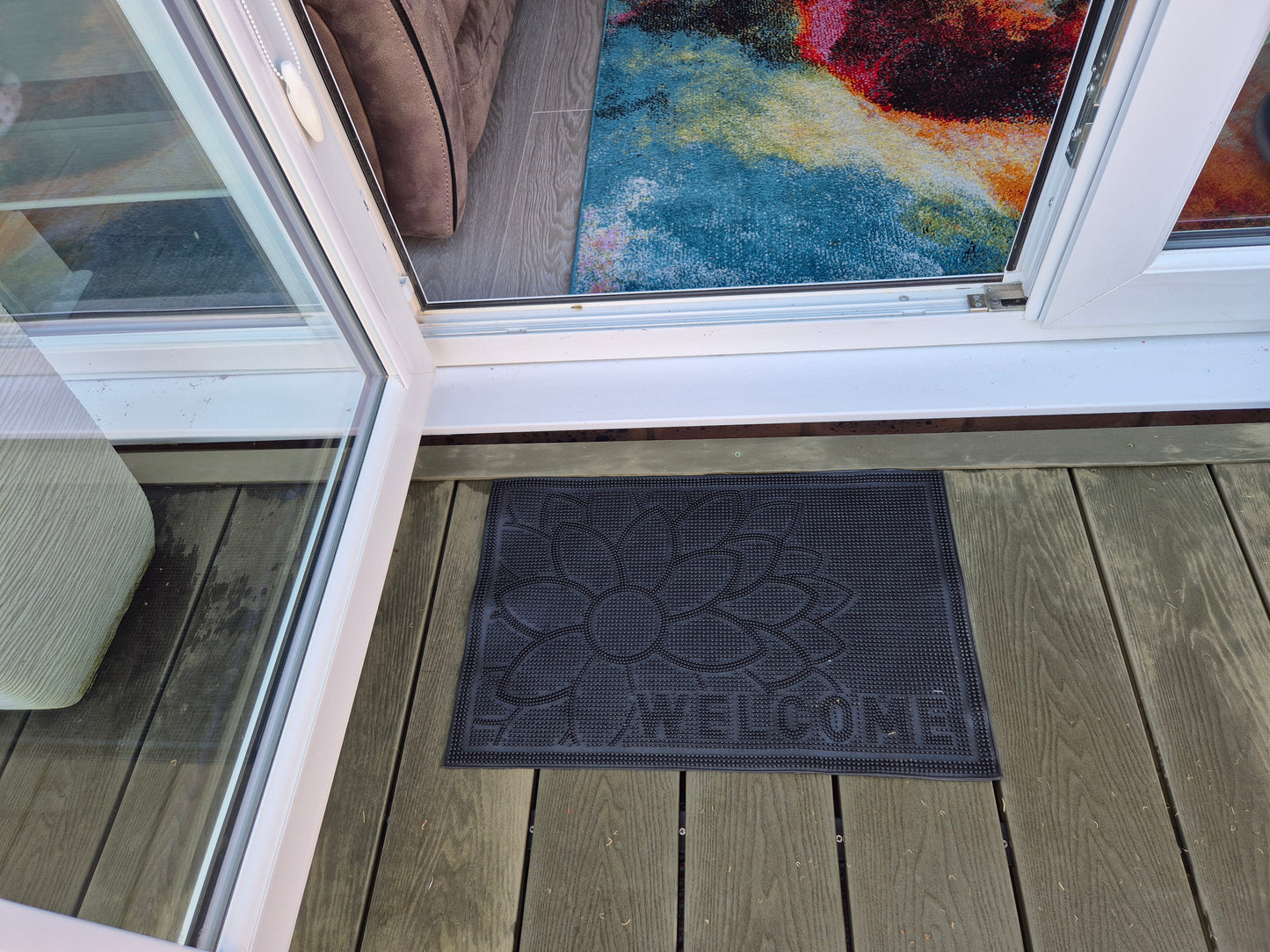 Rubber Doormat, 60cm x 40cm - 'Welcome' (Flower)