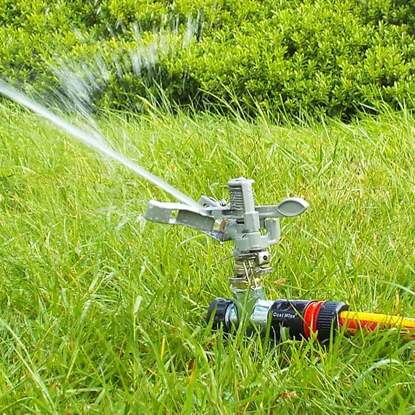 Metal Pulsating Lawn Sprinkler with Metal Spike
