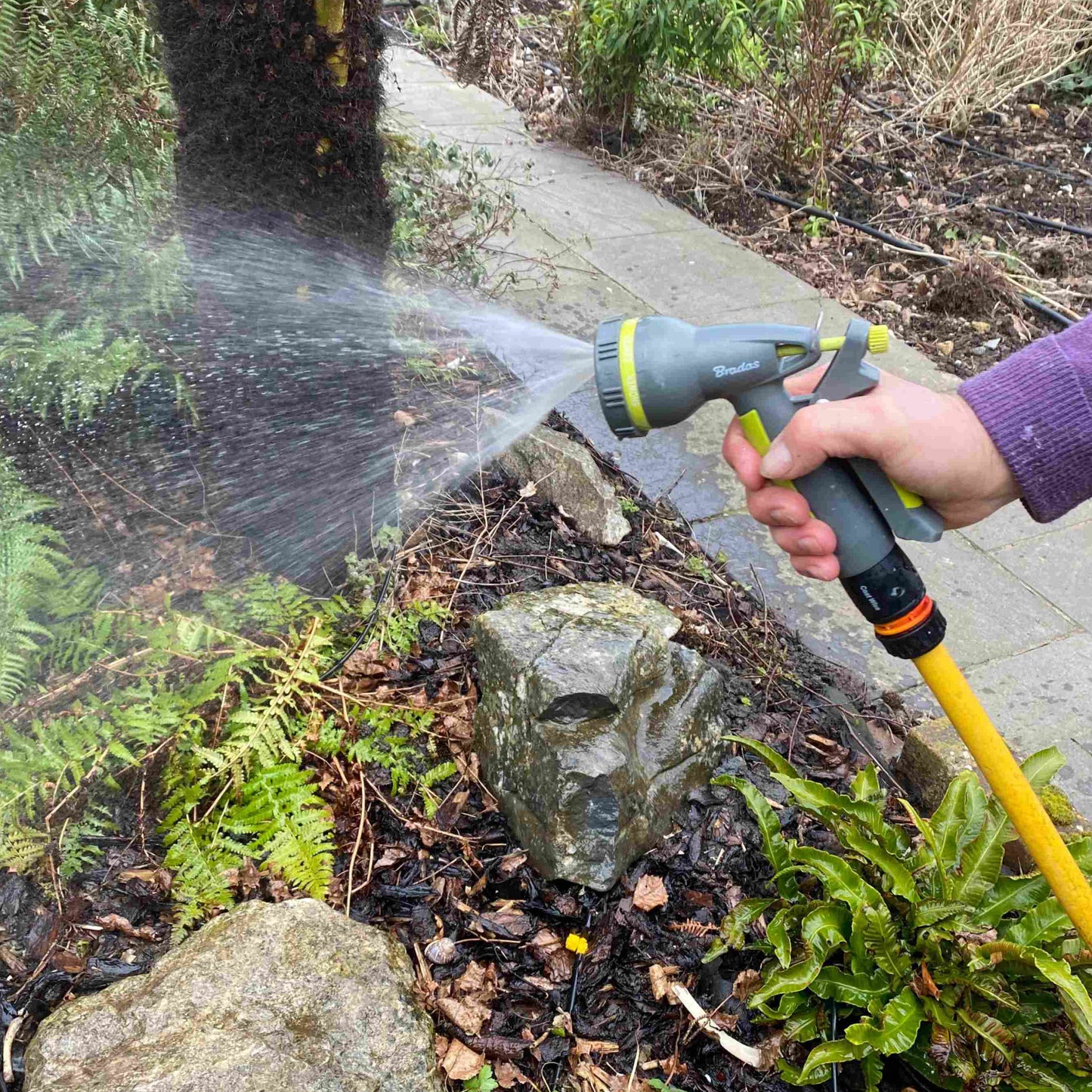 Grey & Lime 7-Pattern Multi Water Sprayer, LE5106