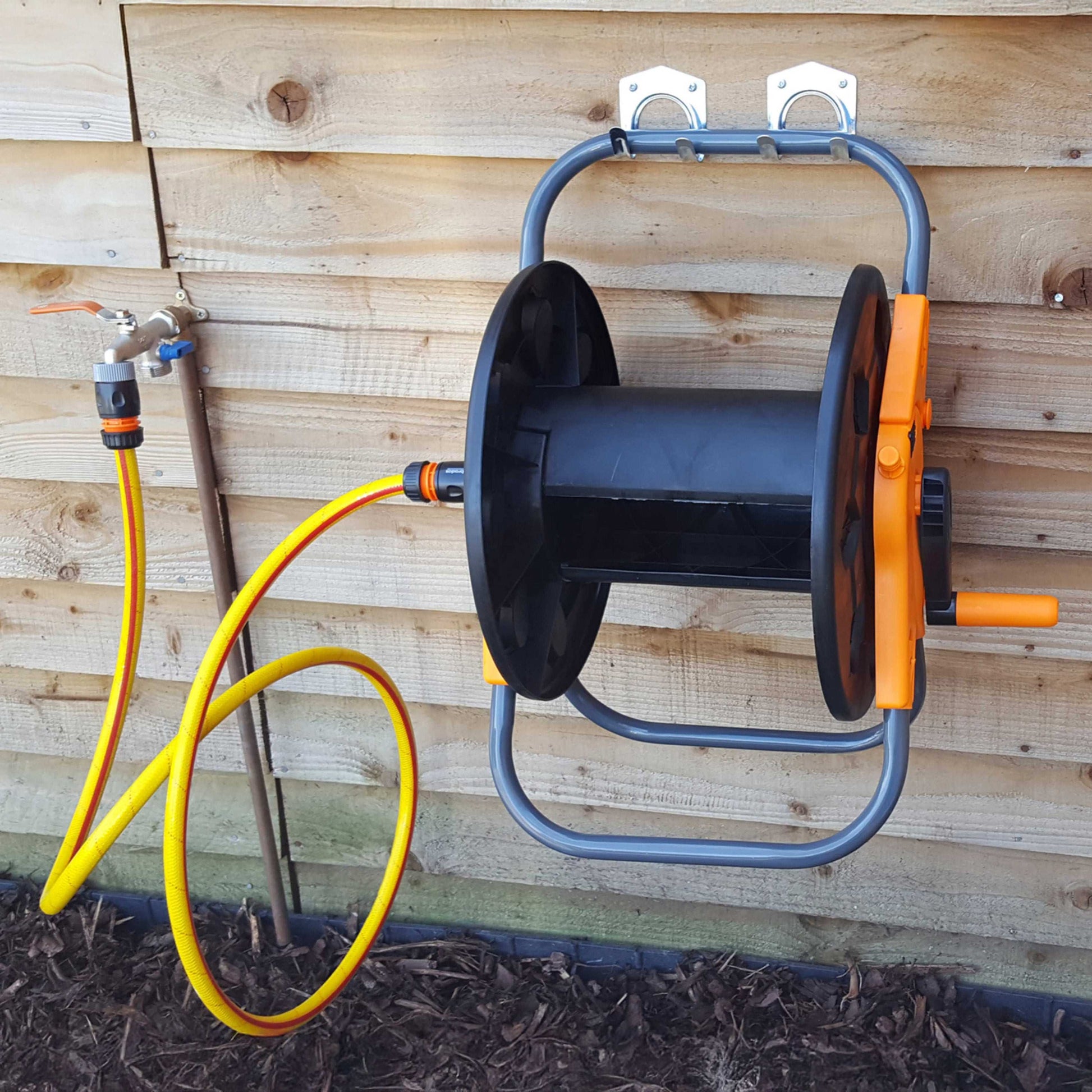 Black Garden Hose Reel with 60m Capacity