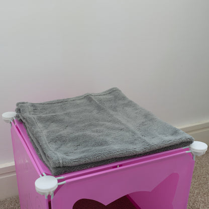 Pink Kitty Cubby Cat Tower Play House, Small