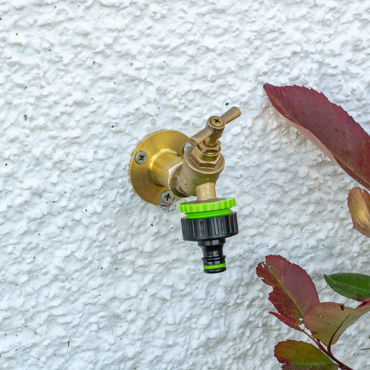 Water Flow Meter, Green & Black