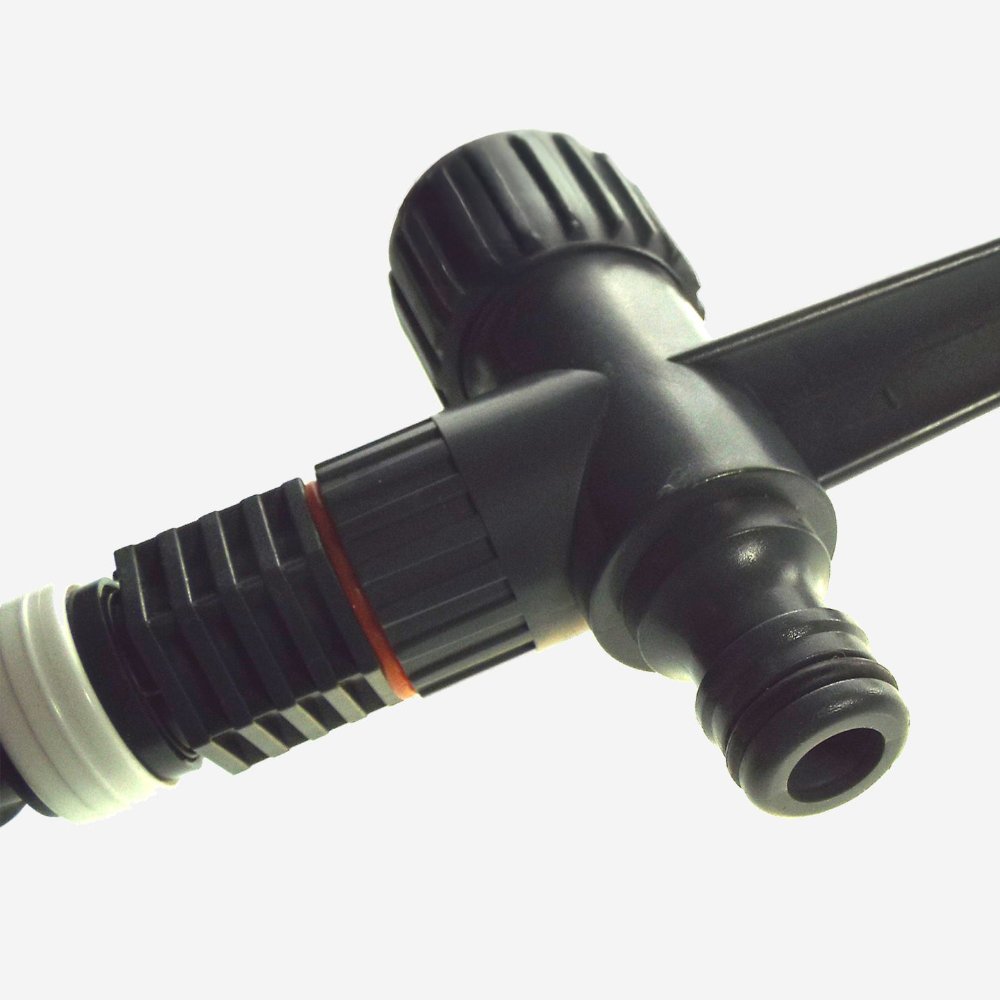 Pulsating Lawn Sprinkler on Spike, White line